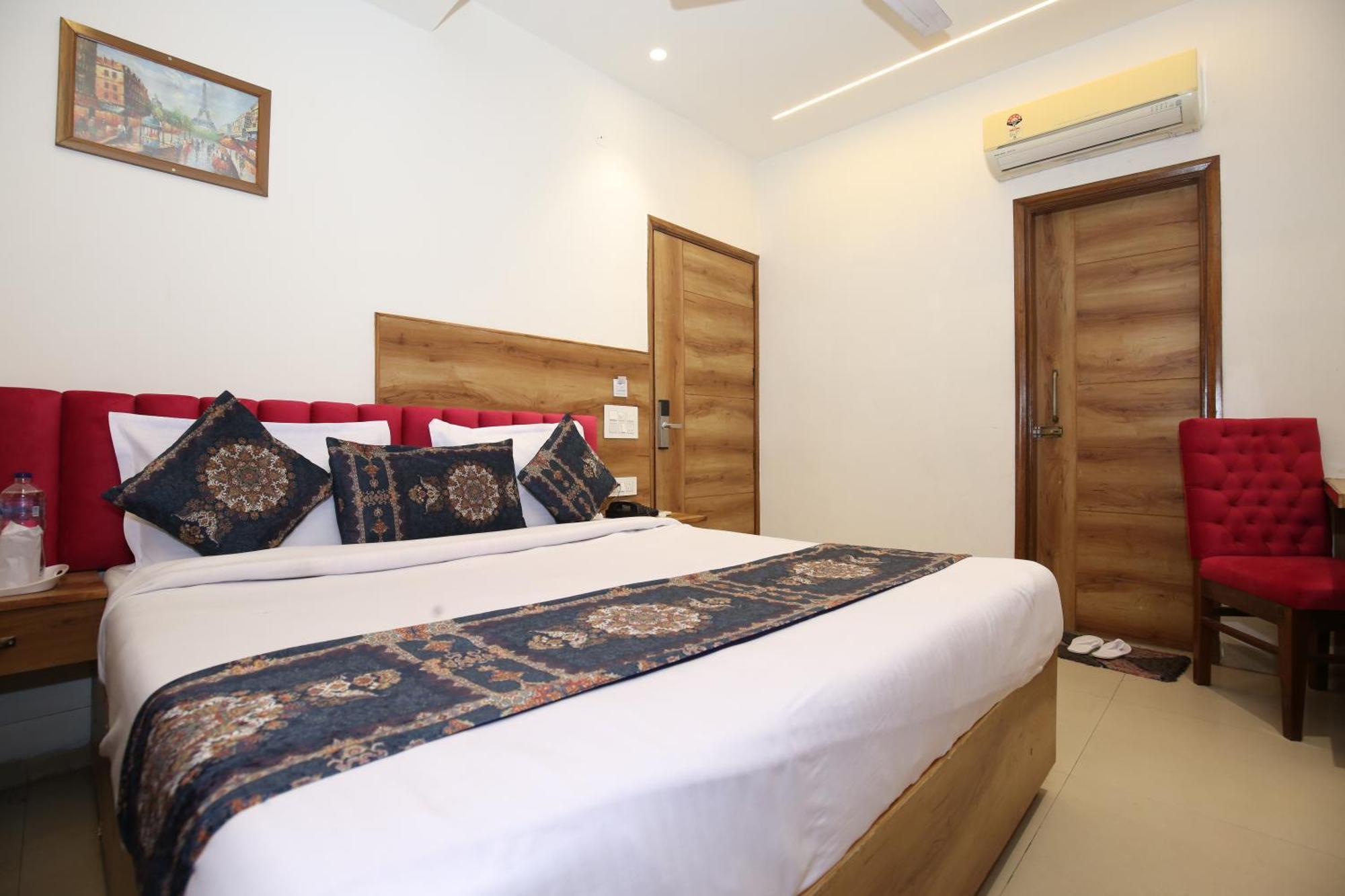 Hotel Rv Regency Amritsar Exterior foto